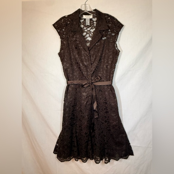 Eliza J Dresses & Skirts - Eliza J Chocolate Lace Midi Dress